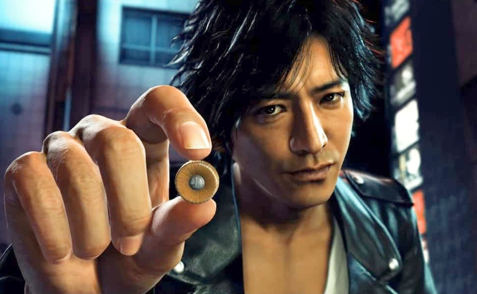 yagami-with-badge